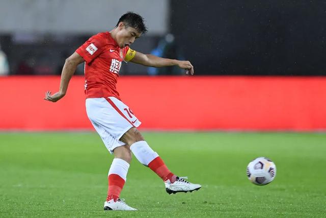 组图：世界杯-摩洛哥vs加拿大 塞巴里伤退半场6人染黄